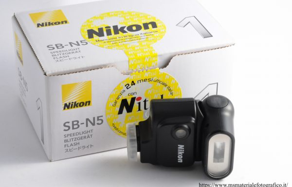 Flash Nikon Speedlight SB-N5