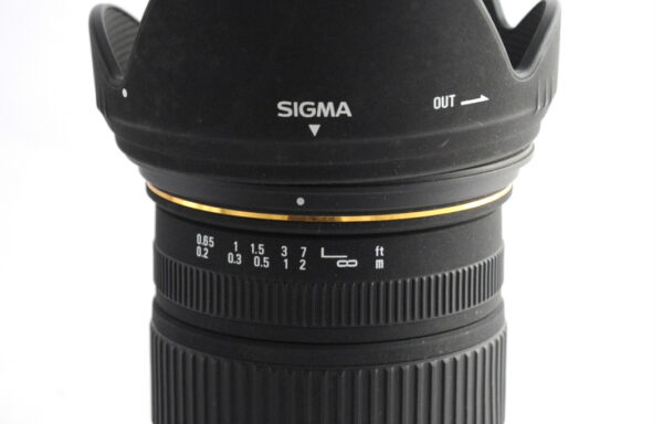 Obiettivo Sigma 18-50mm f/2,8 DC EX Macro per Pentax