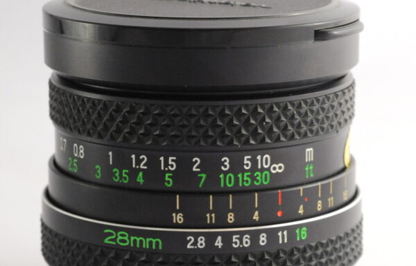Obiettivo Voigtlander Color-Skoparex 28mm f/2,8 AR QBM mount