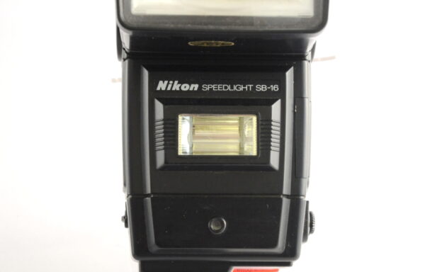 Flash Nikon SPEEDLIGHT SB-16