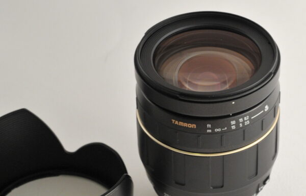 Obiettivo Tamron LD macro28-300mm f/3.5-6.3 per Nikon