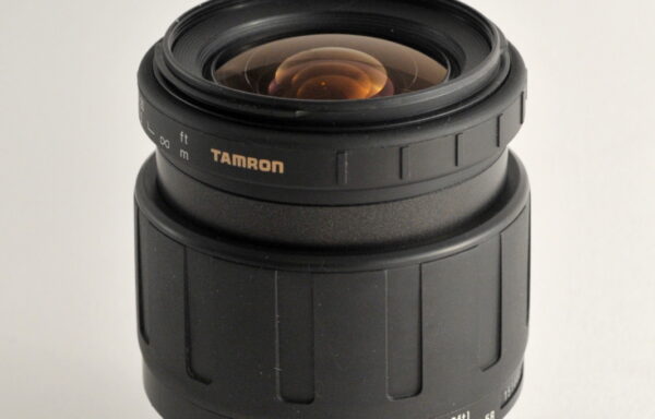 Obiettivo Tamron Auto Focus 28-80mm f/3,5-5,6 per Pentax