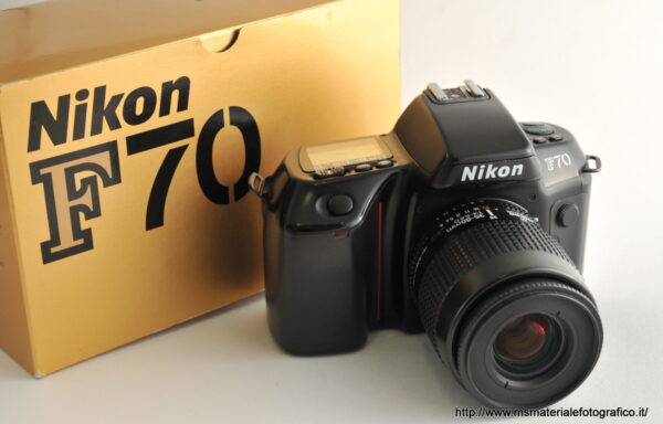 Fotocamera Nikon F70