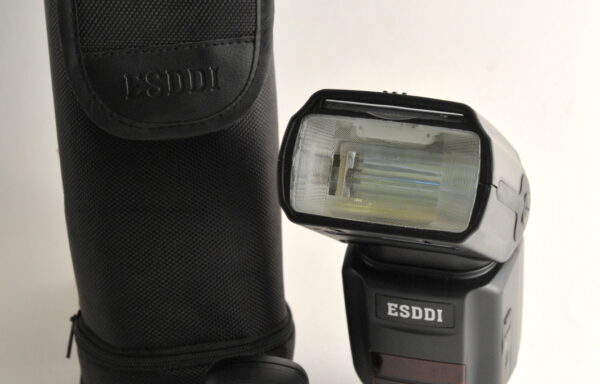 Flash ESDDI (per Nikon)