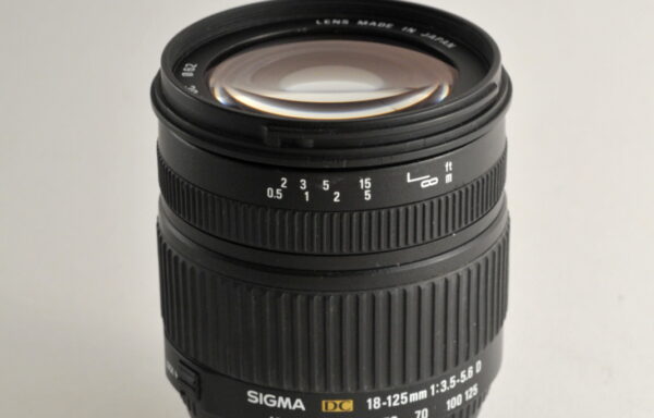 Obiettivo Sigma 18-125mm f/3.5-5.6 DC 