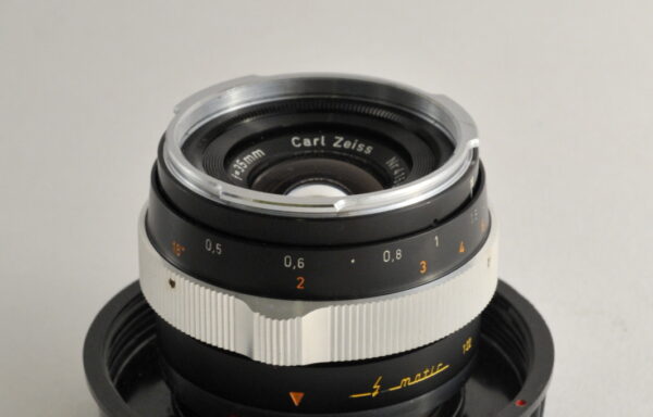 Obiettivo Carl Zeiss Distagon 35mm f/4 (per Contarex)