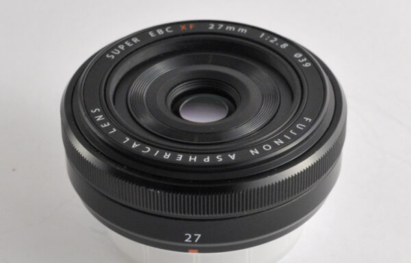 Obiettivo Fujifilm XF 27mm f/2.8