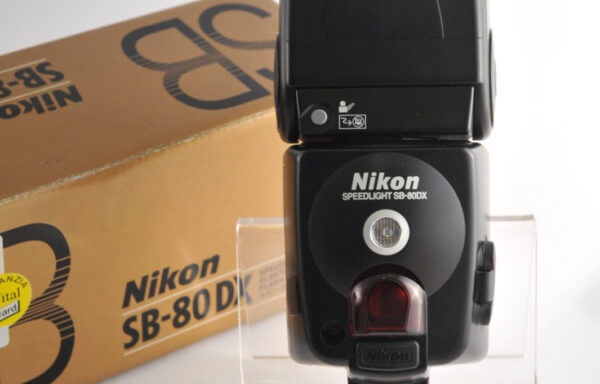 Flash Nikon SB-80 DX