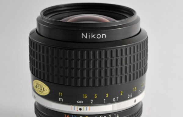 Obiettivo Nikkor AI-S 35mm f/1.4