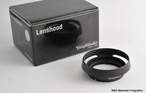 Lenshood Voigtlander LH-4N