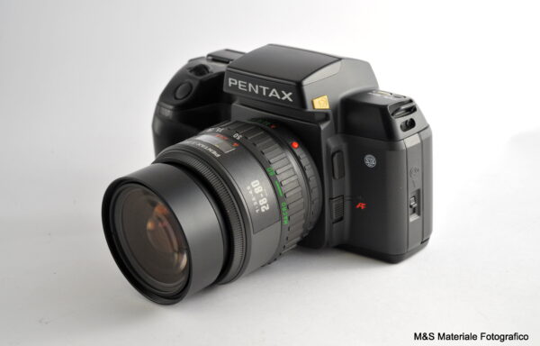 Kit Fotocamera Pentax SF7 con Obiettivo Pentax-F 28-80mm f/3.5-4.5