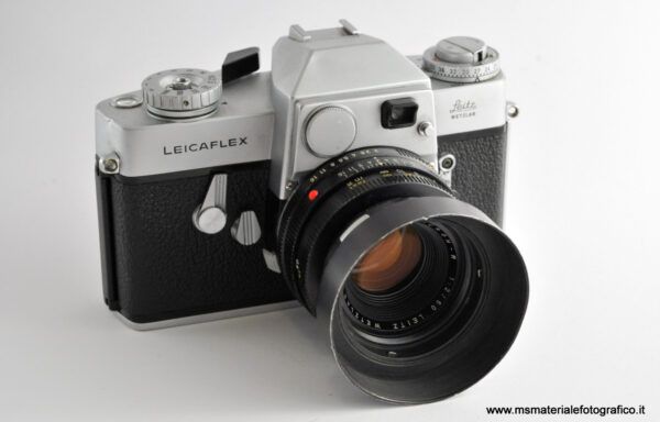 Fotocamera Leicaflex con Obiettivo Summicron – R 50mm f/2