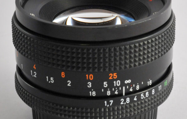 Obiettivo Contax Planar 50mm f/1.7