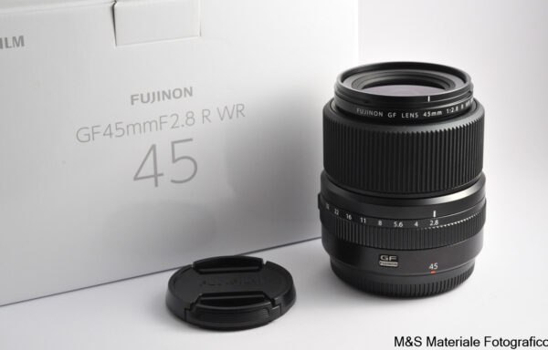 Obiettivo Fujifilm GF 45mm f/2.8 R WR