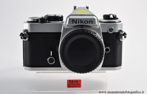 Fotocamera Nikon FE 