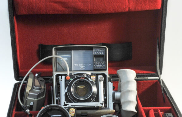 Kit Fotocamera Linhof Technika 70 II Tipo con Obiettivo Sonnar 180mm f/4.8 + Biogon 53mm f/4.5  + Planar 80mm f/2.8