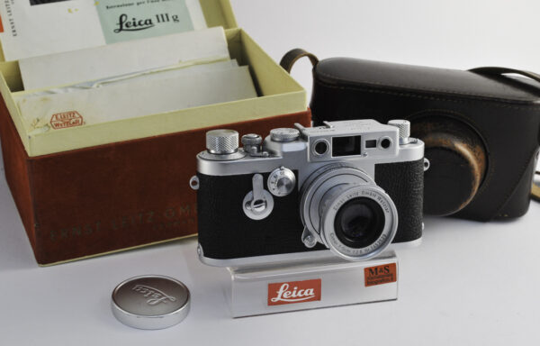 Kit Fotocamera Leica IIIg con Obiettivo Elmar 5cm f/2.8