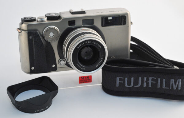 Kit Fotocamera Fujifilm TX-1 con Obiettivo 45mm f/4 (Hasselblad X-Pan)