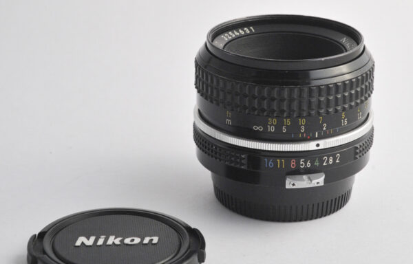Obiettivo Nikkor 50mm f/2